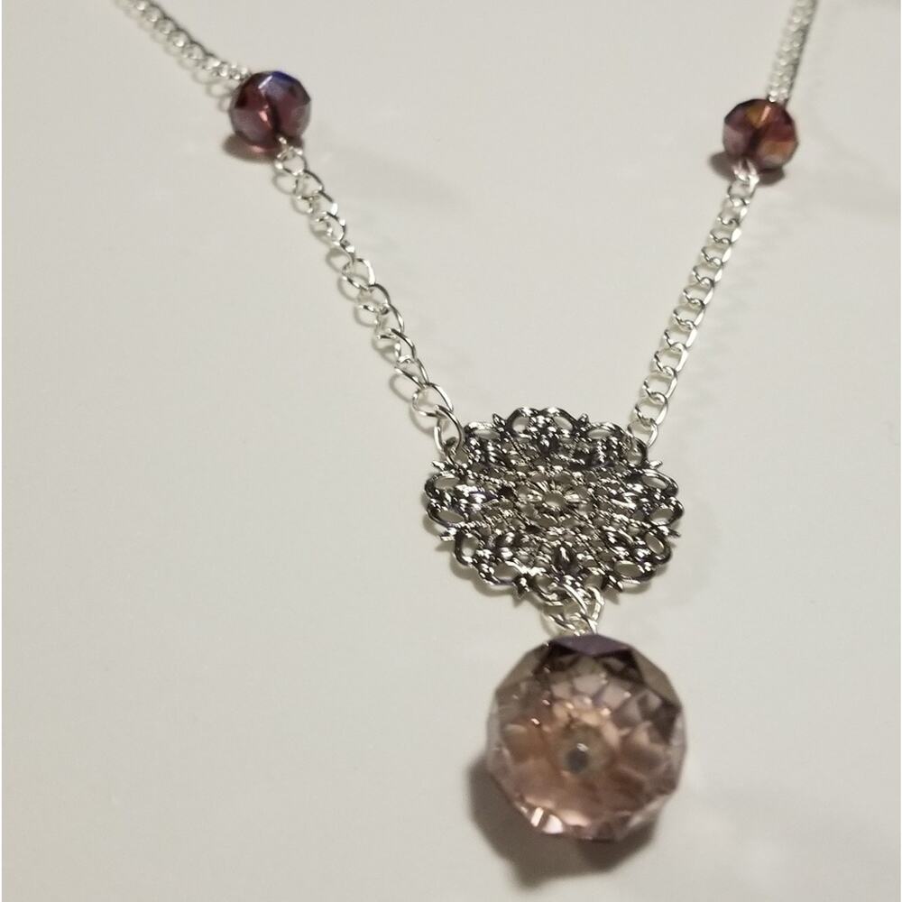 Silver statement lariat necklace w/ purple bead